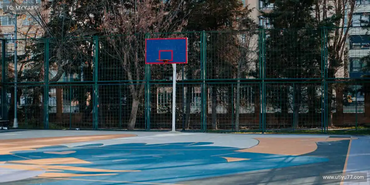 📺【直播平台】指尖轻点，与全球球迷共享心跳瞬间！